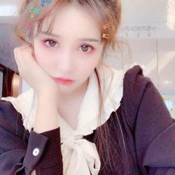 萬(wàn)語(yǔ)嫣