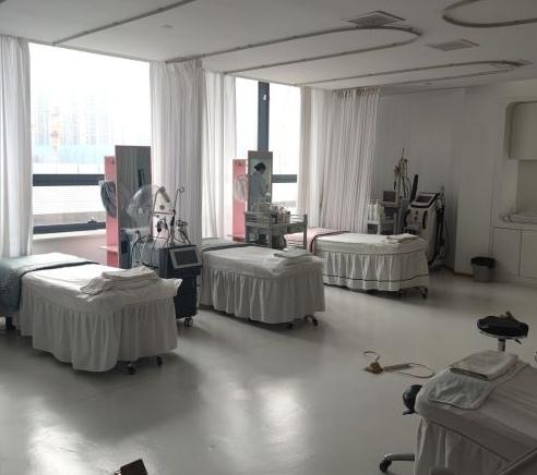 武漢萊恩醫(yī)療美容門診部_皮膚治療室