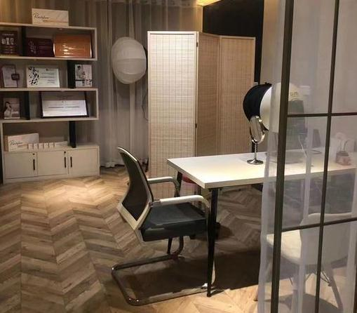 武漢涵美醫(yī)療美容門診部_咨詢室