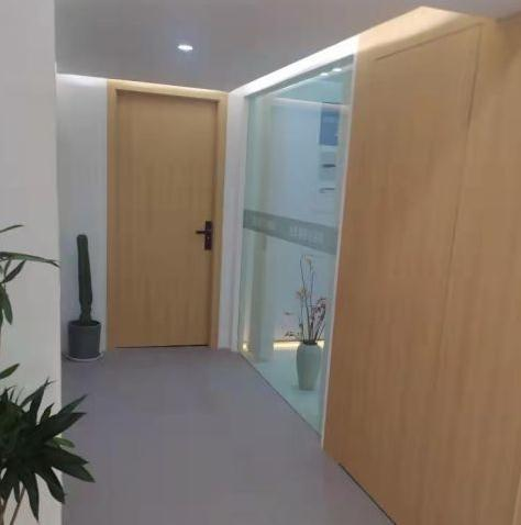 武漢白年醫(yī)療美容門診部_走廊