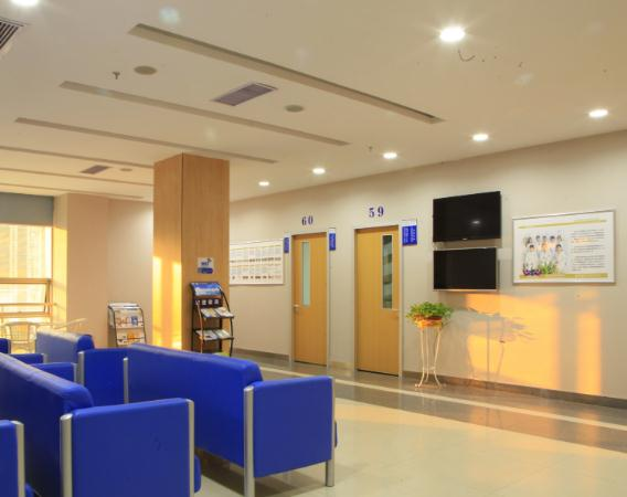 武漢愛(ài)爾眼科湖北總院_等候室