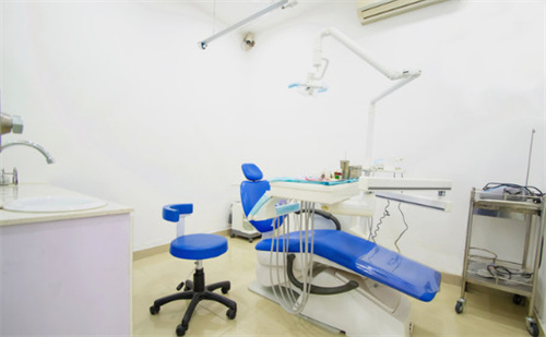 蕪湖來(lái)友口腔門(mén)診部_治療椅