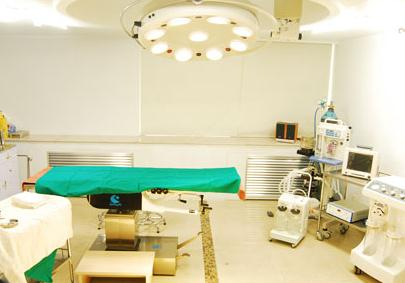 烏魯木齊世紀(jì)環(huán)美醫(yī)療整形醫(yī)院_手術(shù)室