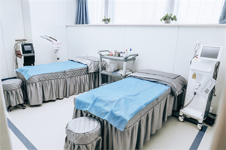 渭南協(xié)和醫(yī)院醫(yī)療美容科_治療室