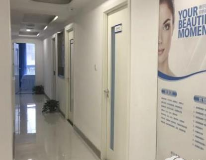 渭南德爾美客醫(yī)療美容門診部_走廊