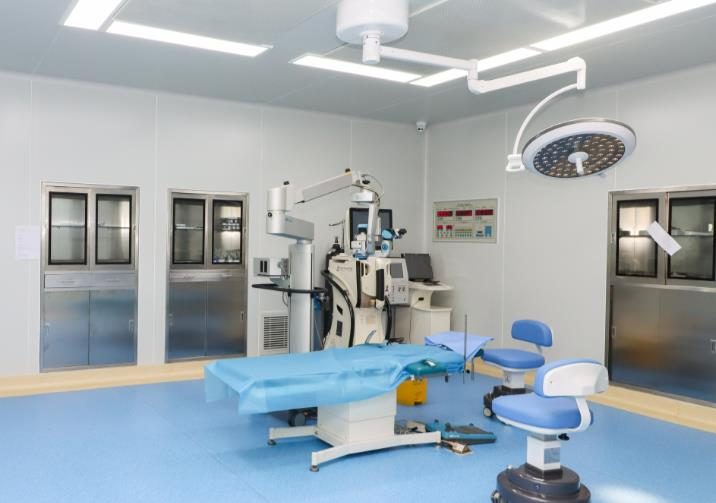 濰坊光明眼科醫(yī)院_手術(shù)室