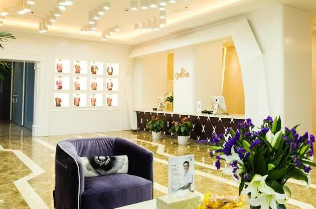 濰坊坤娜醫(yī)療美容醫(yī)院_前臺(tái)