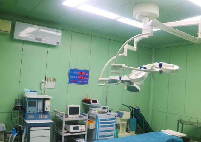 威海孫漫整形美容醫(yī)院_手術(shù)室
