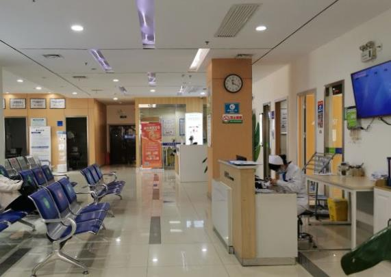 銅陵愛爾眼科醫(yī)院_候診區(qū)