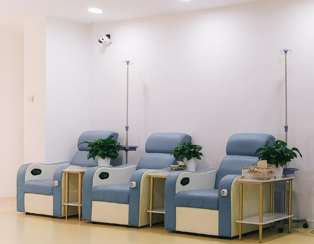銅陵藝美人醫(yī)療美容門診部_輸液區(qū)