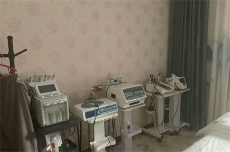 通化于海鷗整形美容診所_治療室