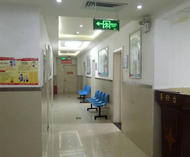 鐵嶺市協(xié)和醫(yī)院醫(yī)學美容科_走廊