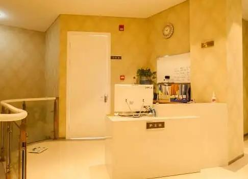 天津知妍醫(yī)療美容門診部_護士站