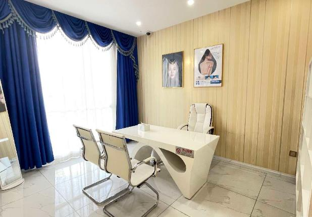 天津赫拉醫(yī)療美容門診部_咨詢室