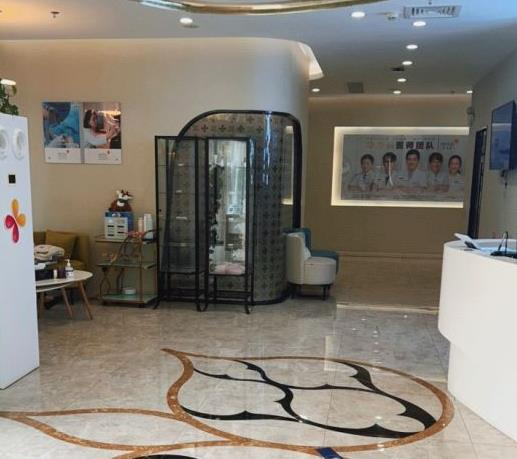 天津華亦俏醫(yī)療美容門診部_大廳