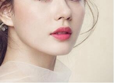 假體墊下巴術(shù)后護(hù)理事項有哪些？