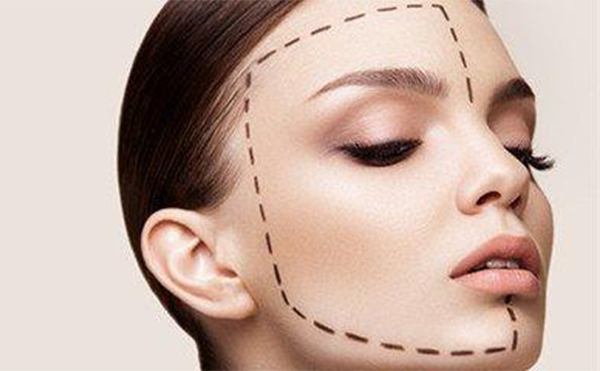 改臉型手術(shù)風(fēng)險(xiǎn)大嗎？