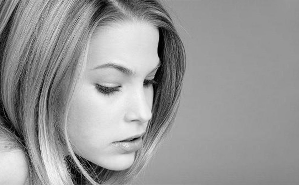 做面部輪廓整形有必要找有血庫(kù)的醫(yī)院?jiǎn)?手術(shù)大出血的幾率大嗎?