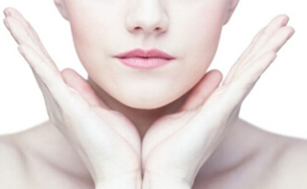 玻尿酸隆下巴后下巴會(huì)變形嗎?打玻尿酸隆下巴后變軟需要幾天?