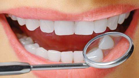 門牙種植牙最快多久可以完成？