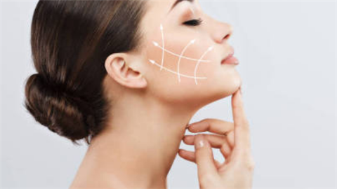 超皮秒能使毛孔縮小嗎？