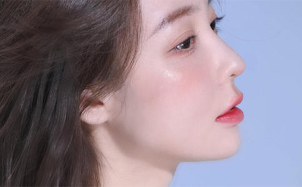 隆鼻失敗修復(fù)術(shù)后注意事項(xiàng)