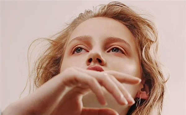 哪個季節(jié)做隆鼻比較好？