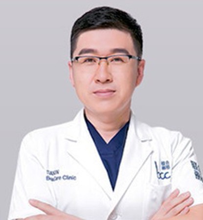 隆鼻手術(shù)醫(yī)生