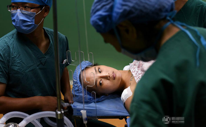 隆胸失敗多久可以做修復(fù)手術(shù)？隆胸手術(shù)失敗修復(fù)多少錢