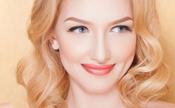 兩邊臉不對(duì)稱(chēng)怎么矯正?矯正臉不對(duì)稱(chēng)