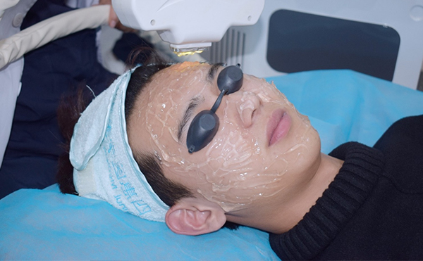 彩光嫩膚的過程是什么？