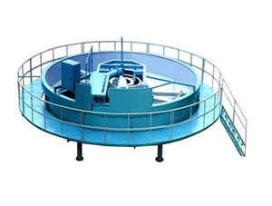 【技術知識】厚德環(huán)保 淺層氣浮機結構圖片