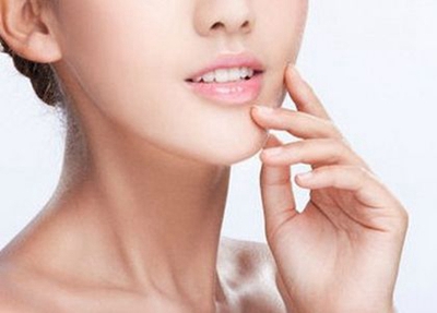 自體軟骨隆鼻有哪些優(yōu)勢(shì)和劣勢(shì)?如何避免耳軟骨墊鼻尖后鼻頭變大?