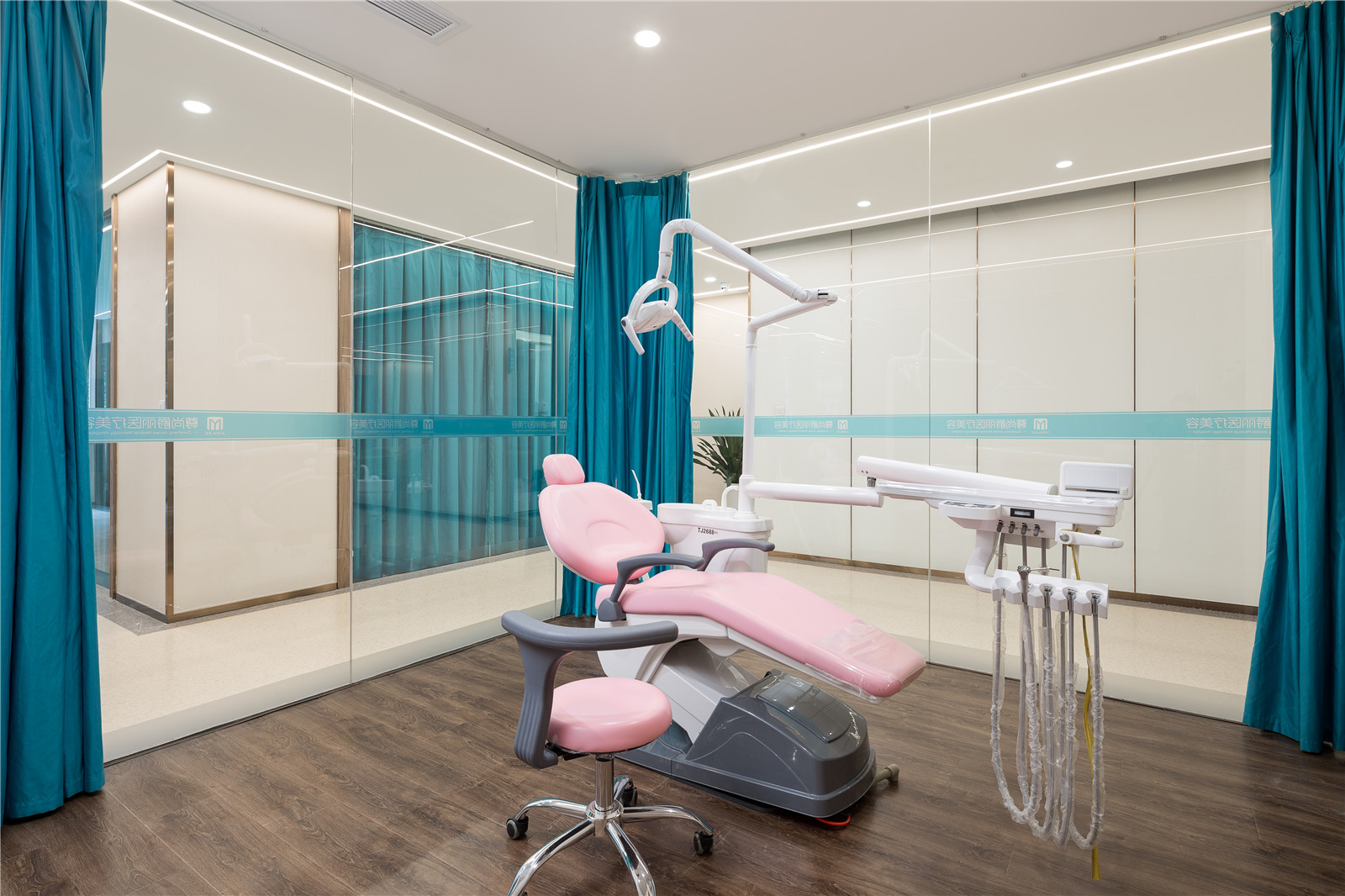 北京蒂凡妮整形水癢活膚怎么樣？北京蒂凡妮水癢活膚的功效？