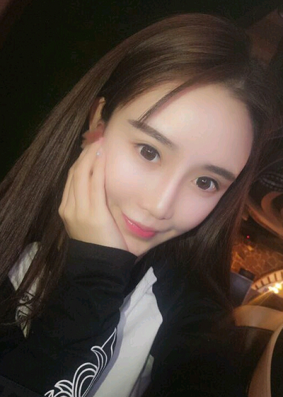 上海伊美爾港華醫(yī)療美容醫(yī)院做自體肋軟骨隆鼻手術(shù)后的日?；謴?fù)